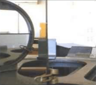Direct and reflected vane edges in index mirror